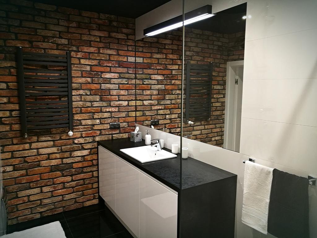Black&white Apartment- Wierzbowa 5 Apartment Poznan