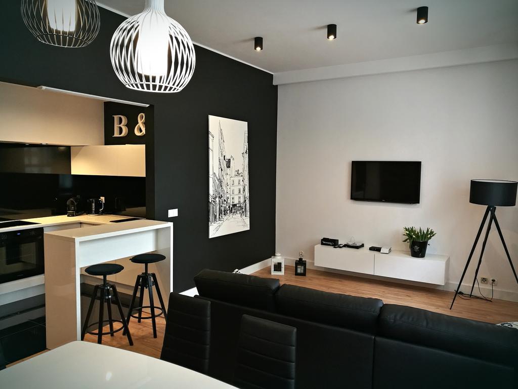Apartment Black&white Apartment- Wierzbowa 5 Poznan