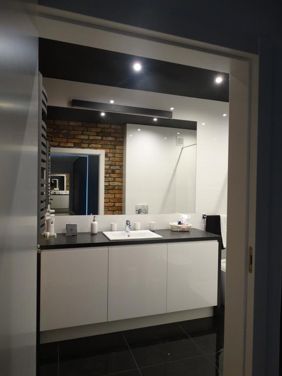 Black&white Apartment- Wierzbowa 5 Poznan